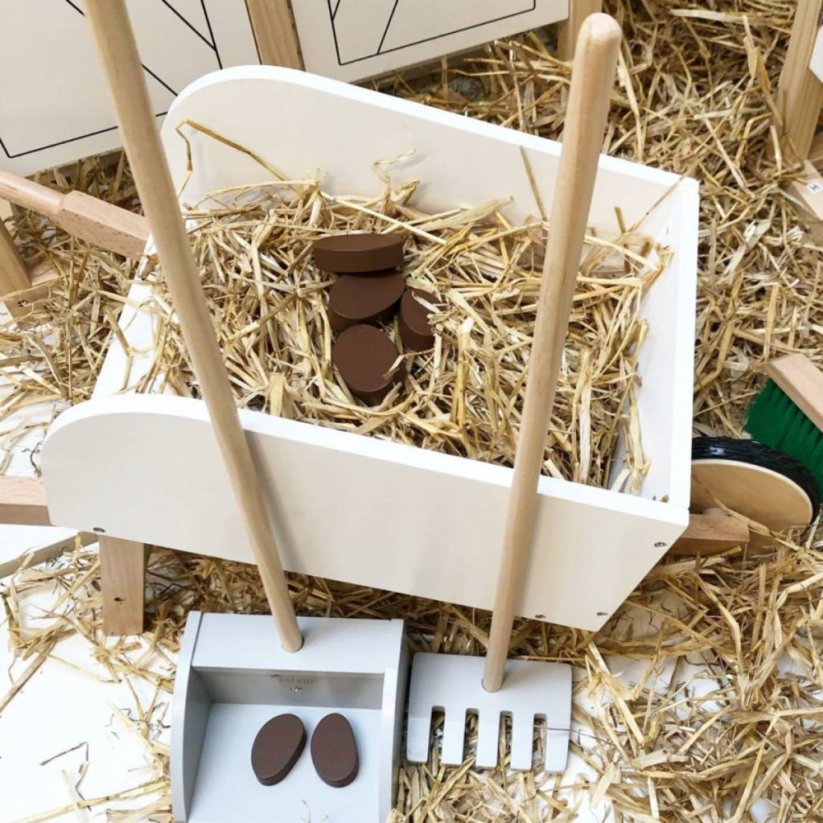 Dřevěné kolečko By Astrup - Hobby Horse Wheelbarrow