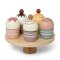 Dřevěné dortíky a podnos By Astrup - Cupcakes on cake stand