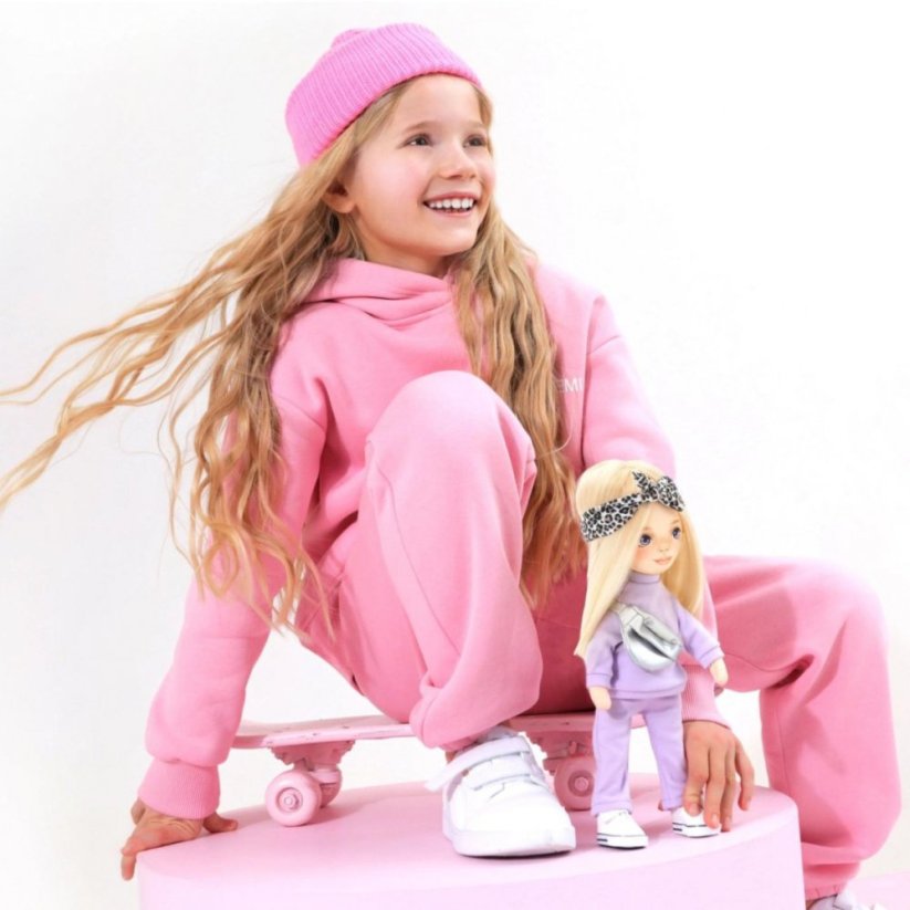Látková panenka Orange Toys - Sweet sisters Billie - Denim Sundress