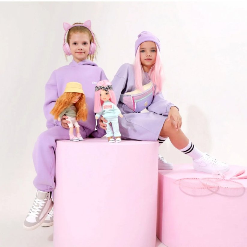Látková panenka Orange Toys - Sweet Sisters Sophie - Beige Tracksuit