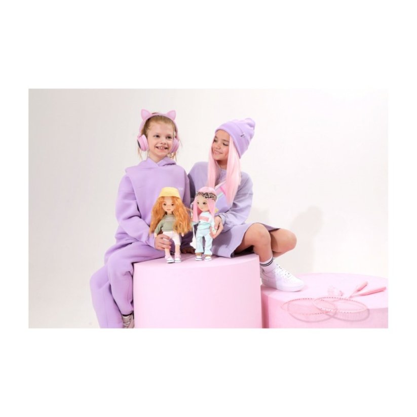 Látková panenka Orange Toys - Sweet sisters Tina - Pink Tracksuit