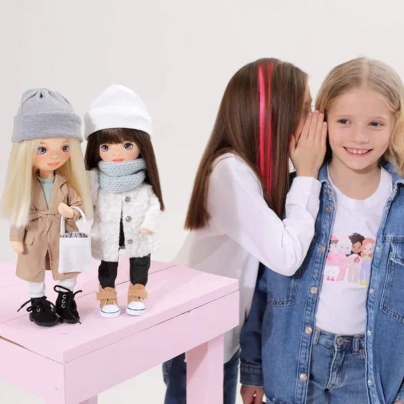 Látková panenka Orange Toys - Sweet Sisters Sunny - Purple Sweater
