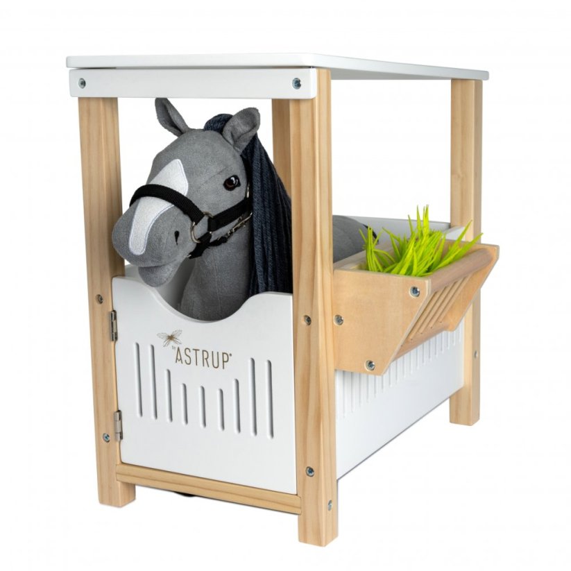 Dřevěná stáj pro mini koníka By Astrup - Stable for a small horsse