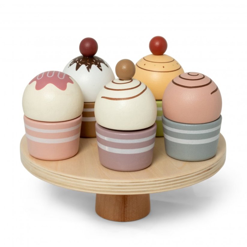 Dřevěné dortíky a podnos By Astrup - Cupcakes on cake stand